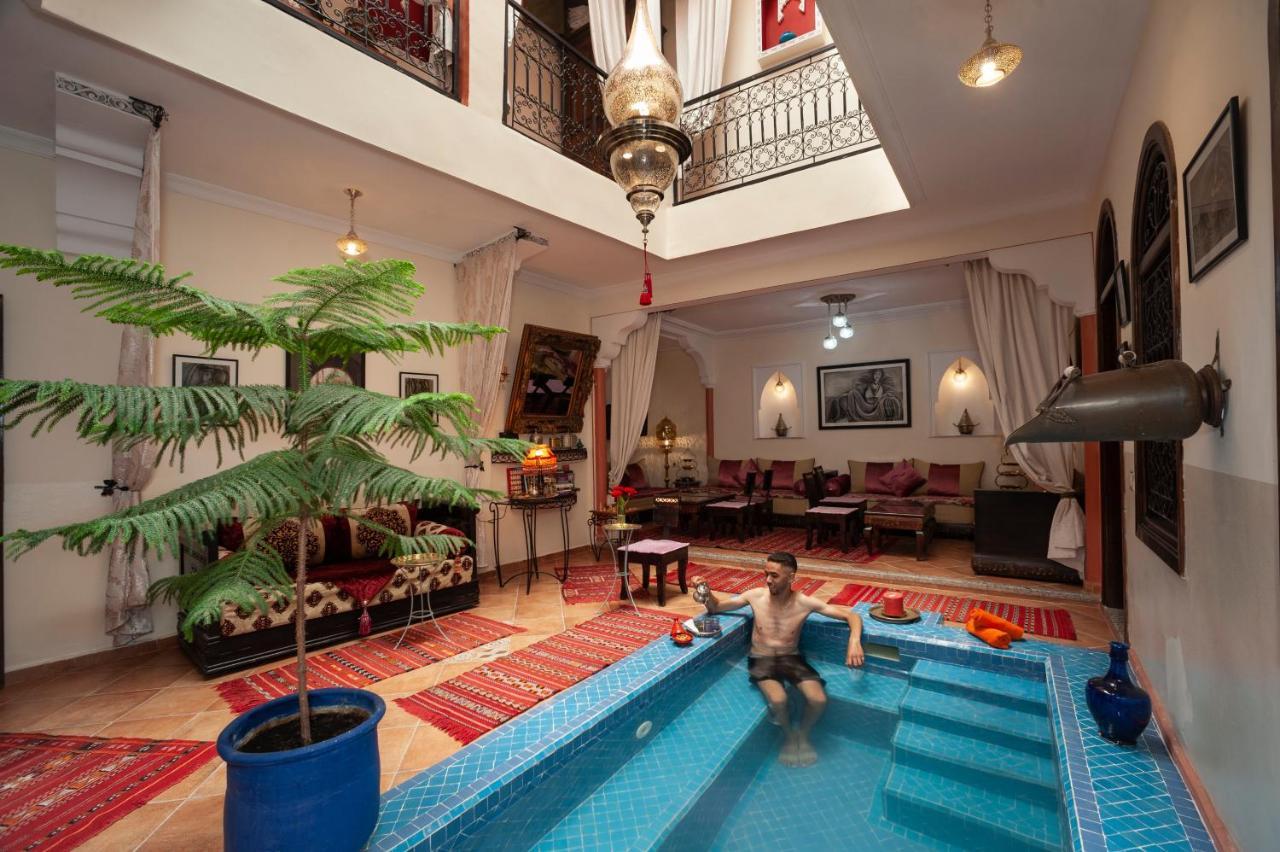 Riad De La Semaine Marrakesh Exterior photo