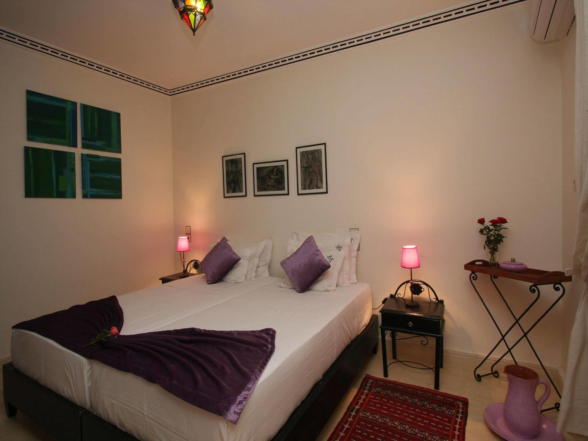 Riad De La Semaine Marrakesh Exterior photo